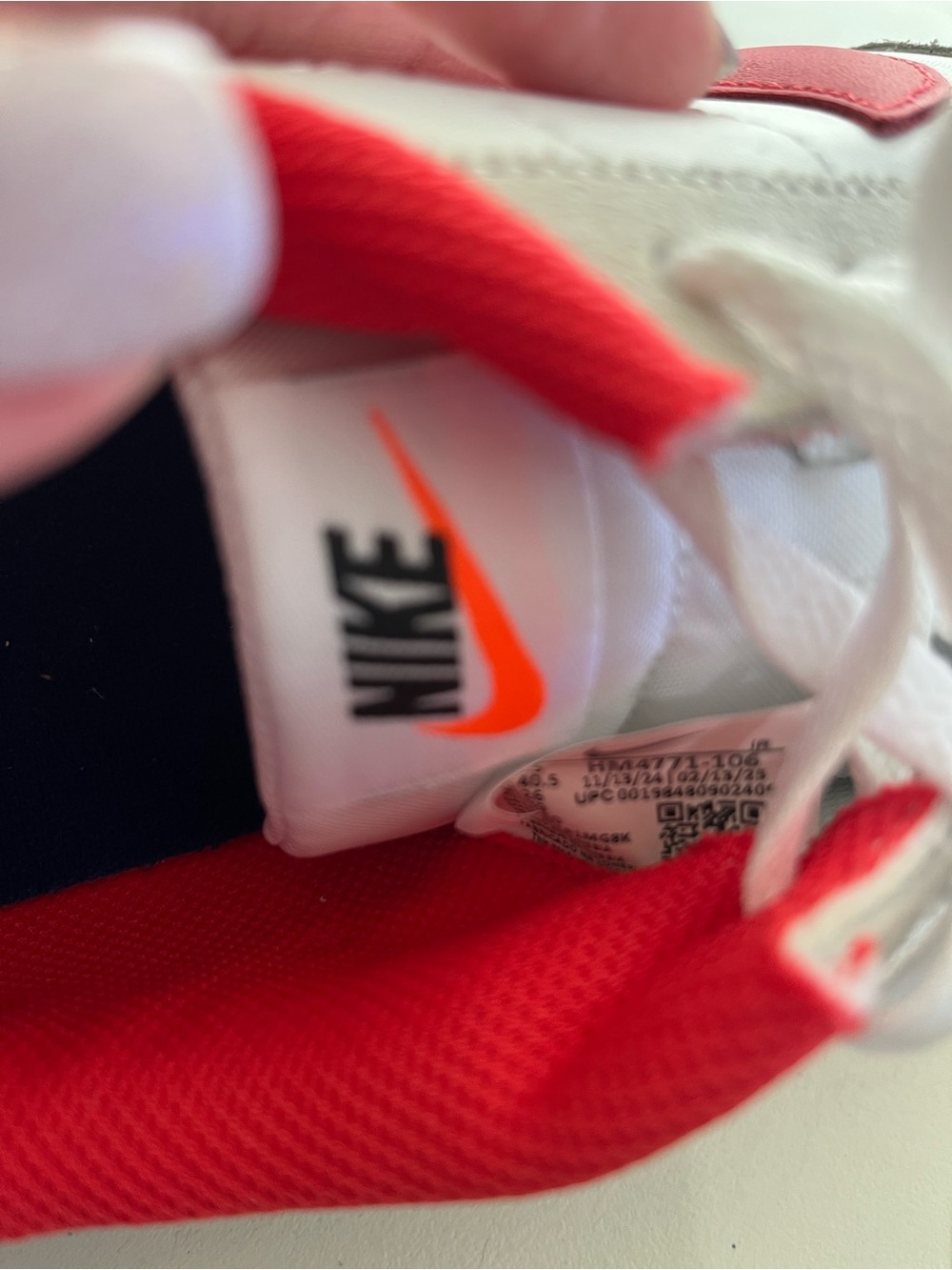 Nike White Sneakers with Red Accents - Picture 6 of 9